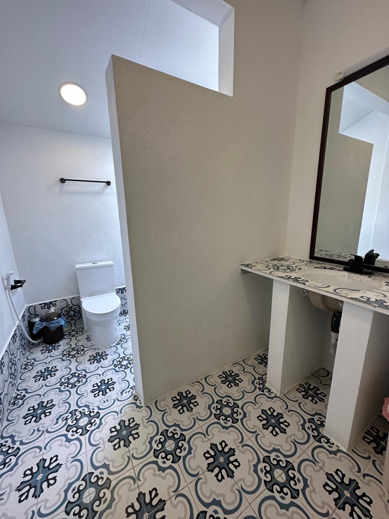 Aqua Oasis Hotel Тодо Екстериор снимка